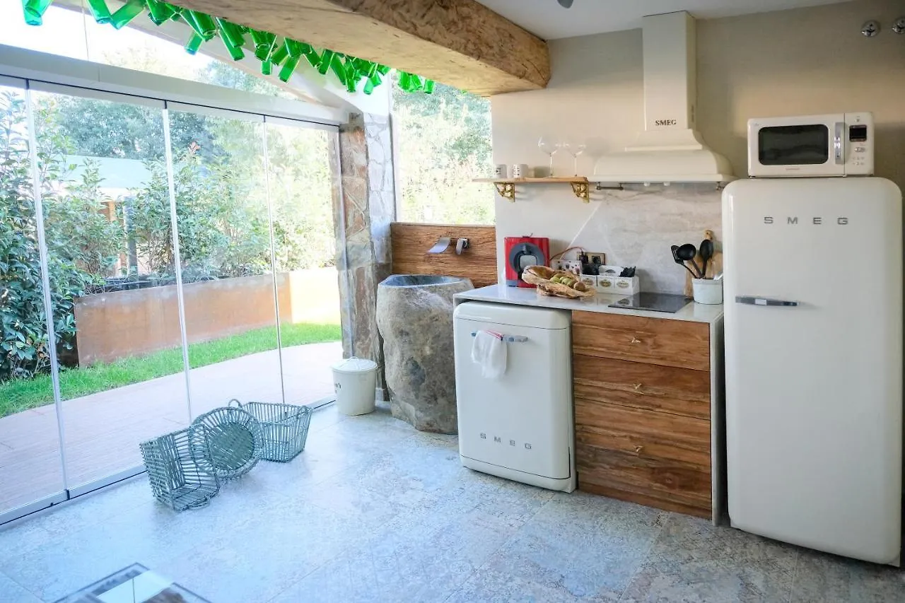 Celler Suites Alella 0*,  España